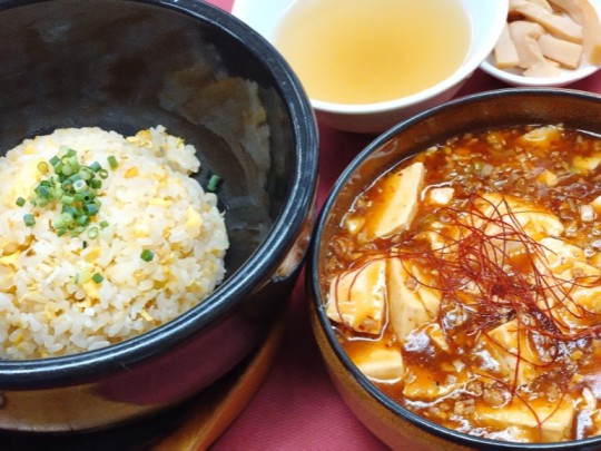 石焼チャーハンと麻婆豆腐