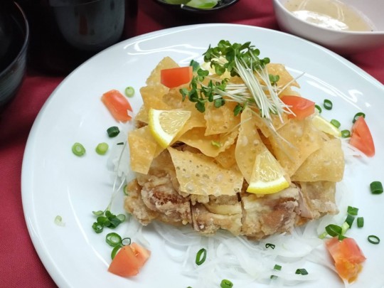 フレッシュトマトのパスタ