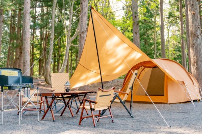 手ぶらキャンプセット♪ 1泊2食とキャンプに必要なアイテム全部込み！テントもスタッフが設営するので楽々キャンプ体験♪