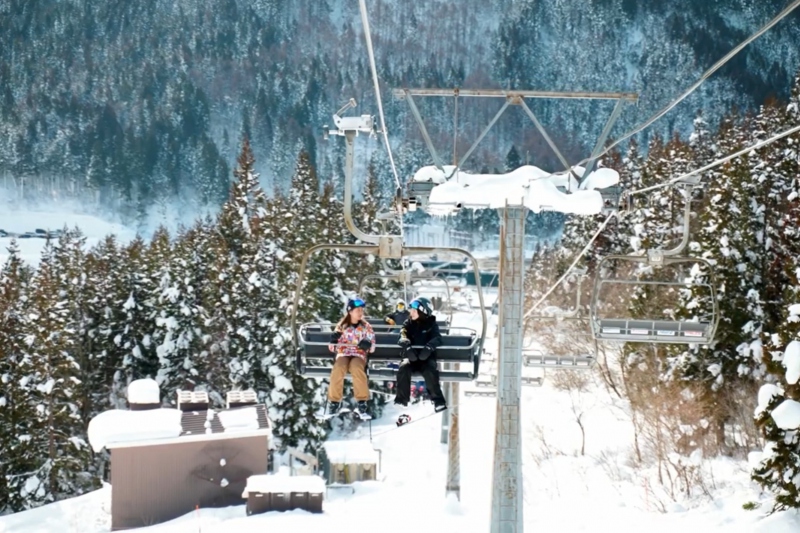 冬キャンプご利用者は、スキー場ご利用時、リフト券割引など特典多数！！