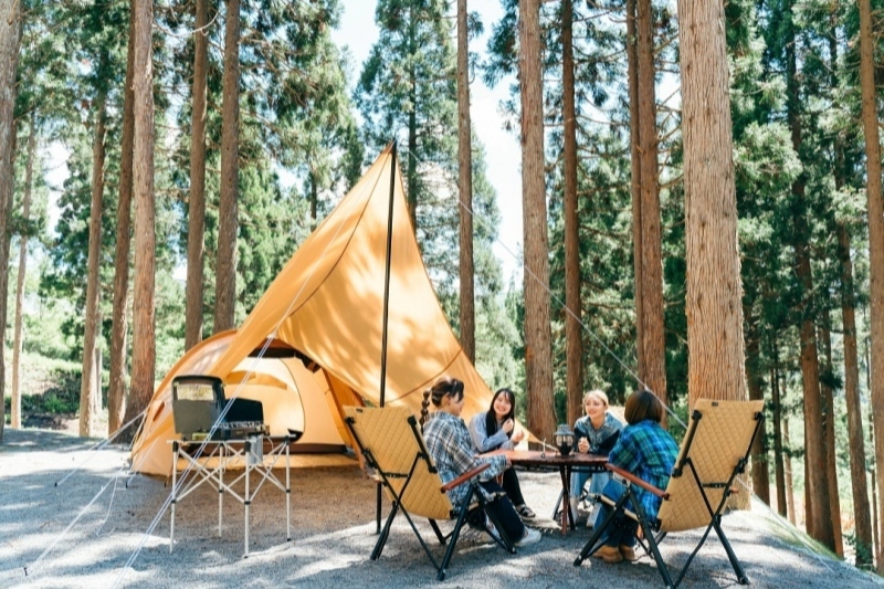 【初心者必見】手ぶらで絶景＆天然温泉！Alpen Outdoorsしろとりフィールドで安心キャンプデビュー
